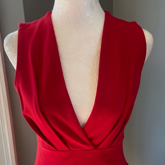 Lulu’s Red V-Neck Mini Dress ❤️ - Picture 3 of 7